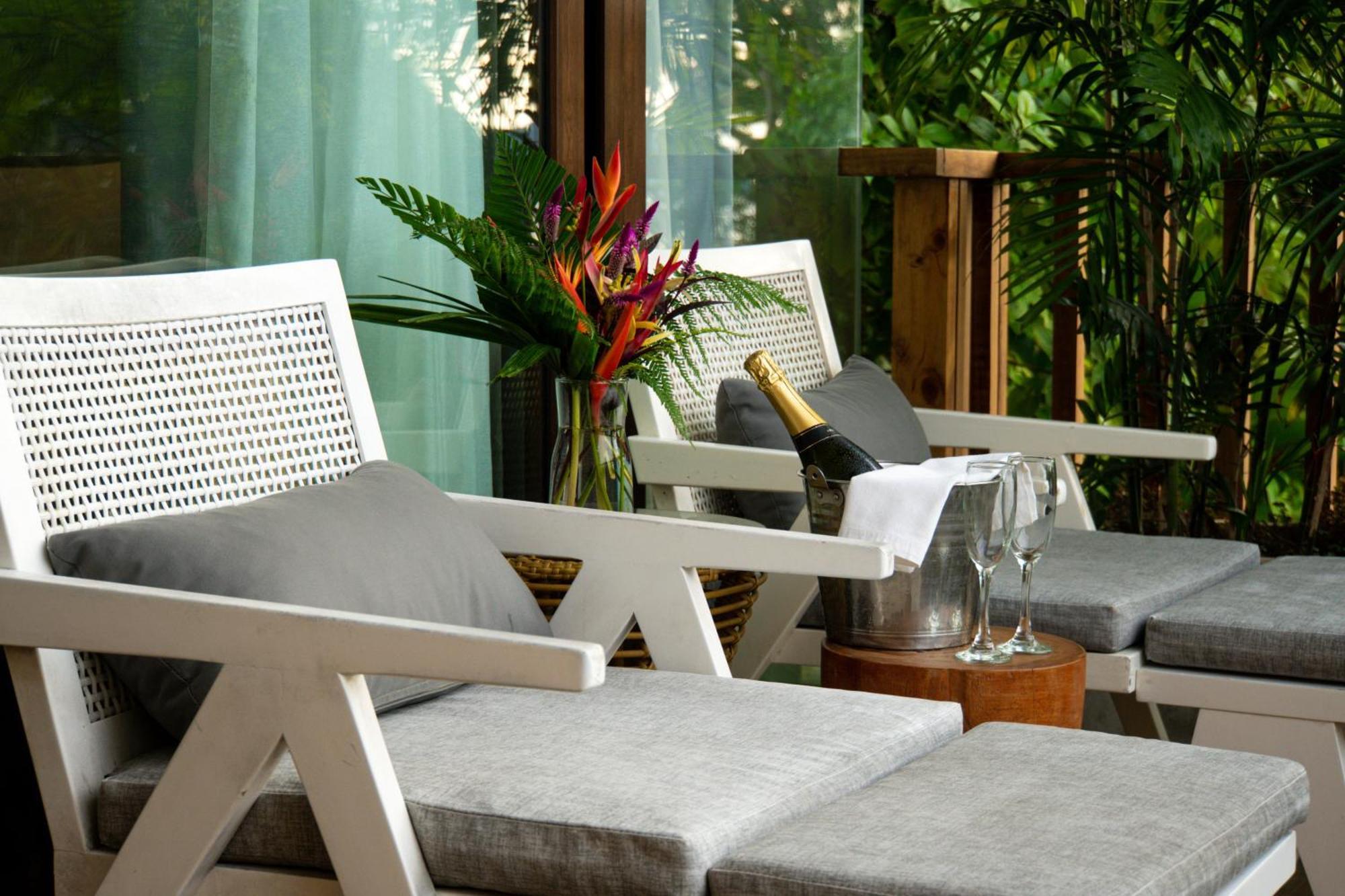 Maremegmeg Beach Club El Nido Exterior foto